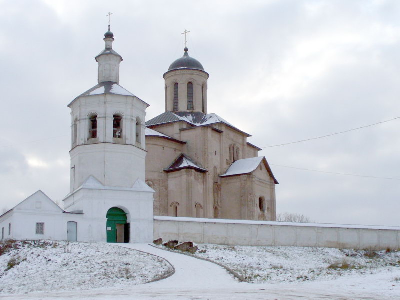 Смоленск. Церковь Архангела Михаила.